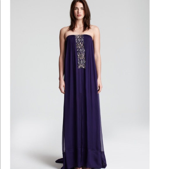 BCBG “EXENE” dress. - Picture 1 of 7